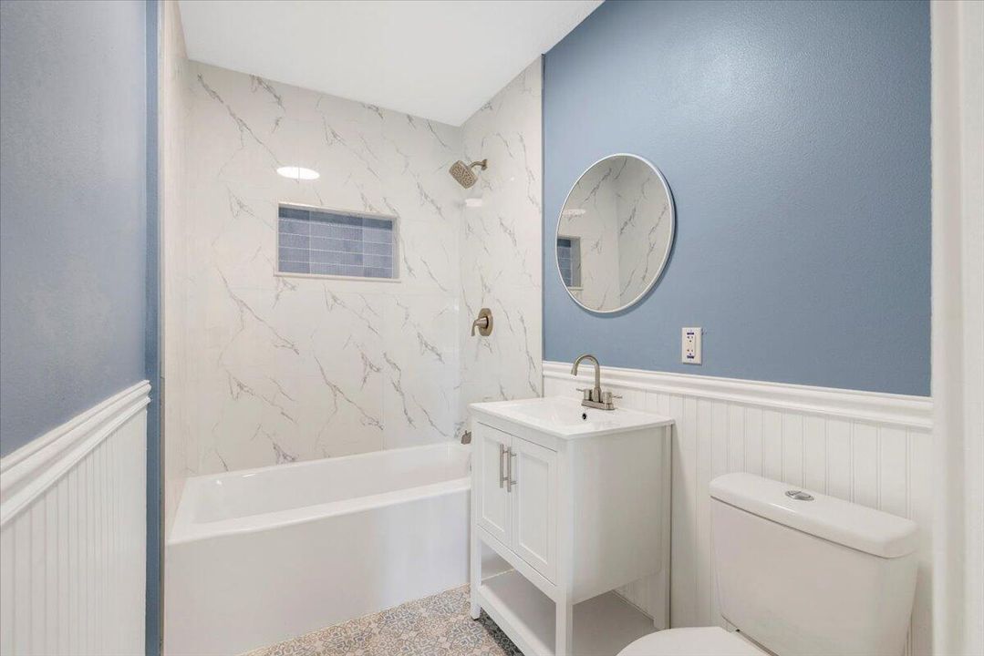 For Sale: $375,000 (3 beds, 2 baths, 1483 Square Feet)