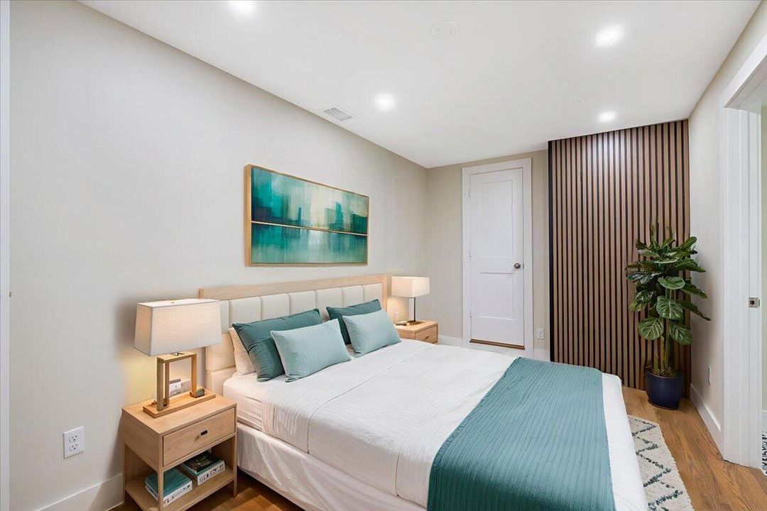 For Sale: $375,000 (3 beds, 2 baths, 1483 Square Feet)