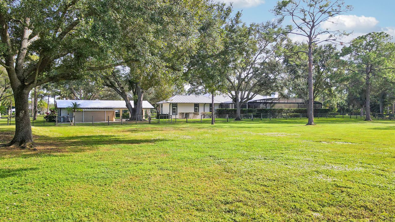 En Venta: $3,499,000 (5 camas, 4 baños, 4884 Pies cuadrados)