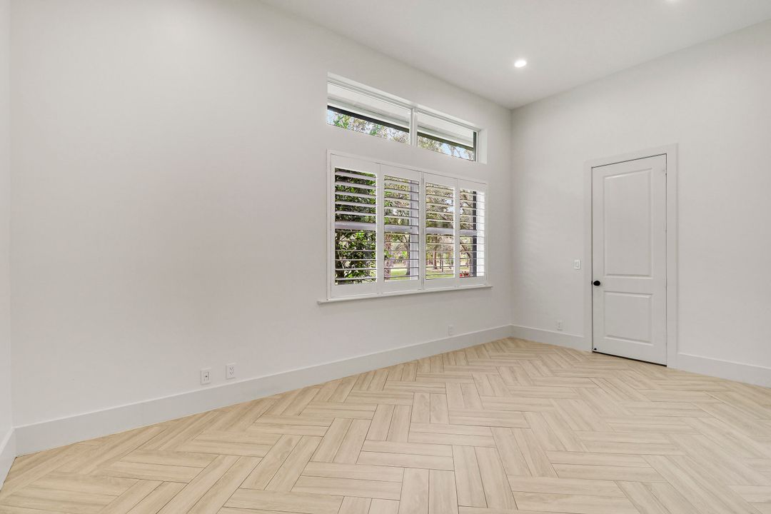 En Venta: $3,499,000 (5 camas, 4 baños, 4884 Pies cuadrados)