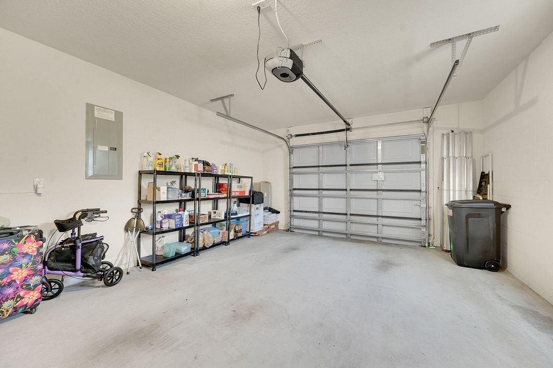 En Venta: $185,000 (2 camas, 2 baños, 1433 Pies cuadrados)