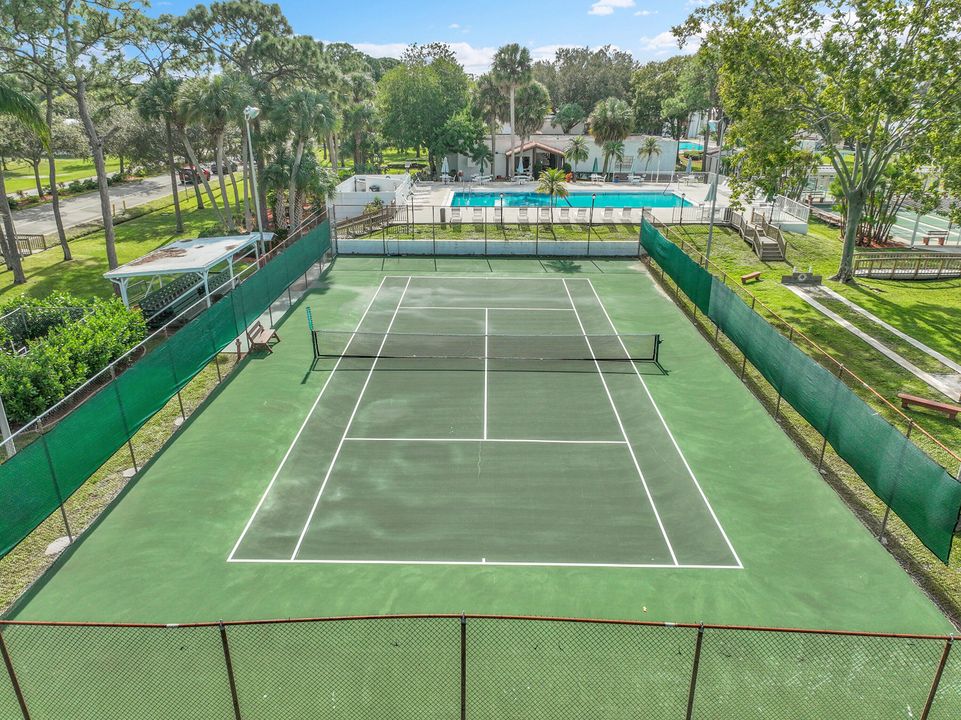 En Venta: $185,000 (2 camas, 2 baños, 1433 Pies cuadrados)