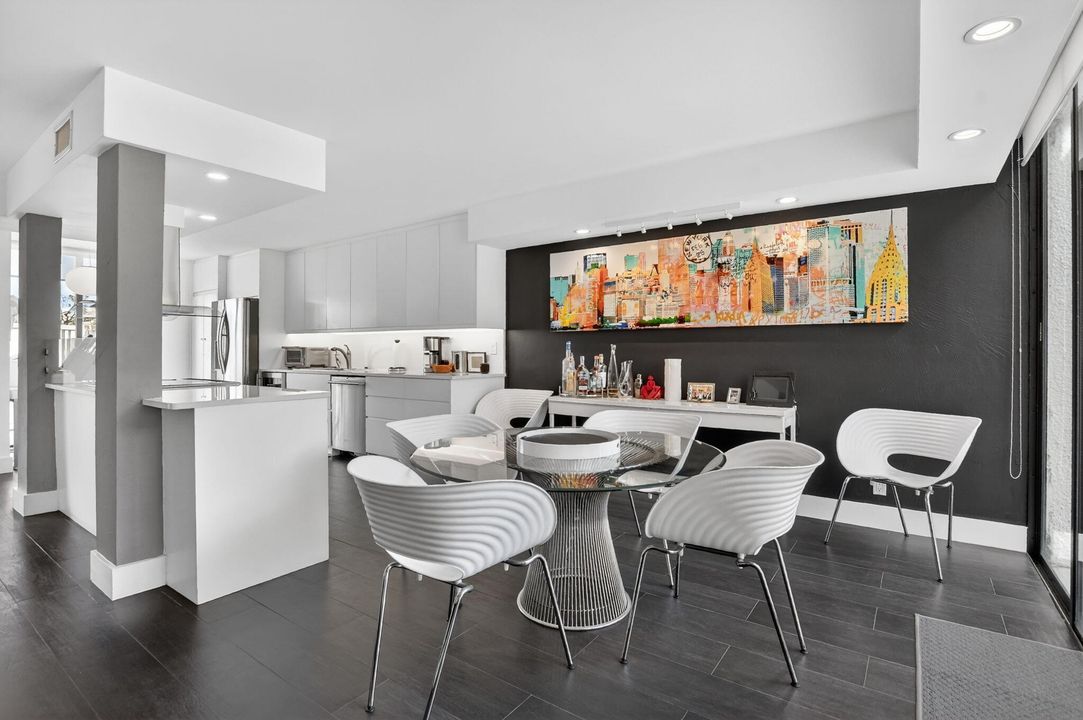 For Sale: $535,000 (3 beds, 2 baths, 1550 Square Feet)