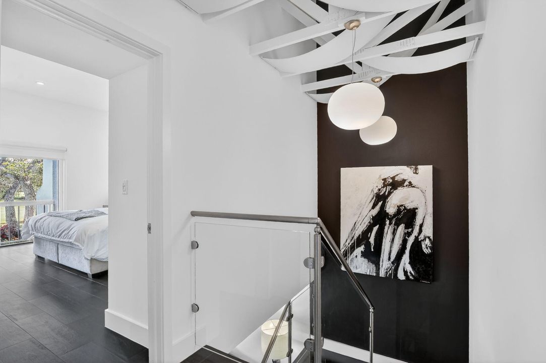 For Sale: $535,000 (3 beds, 2 baths, 1550 Square Feet)