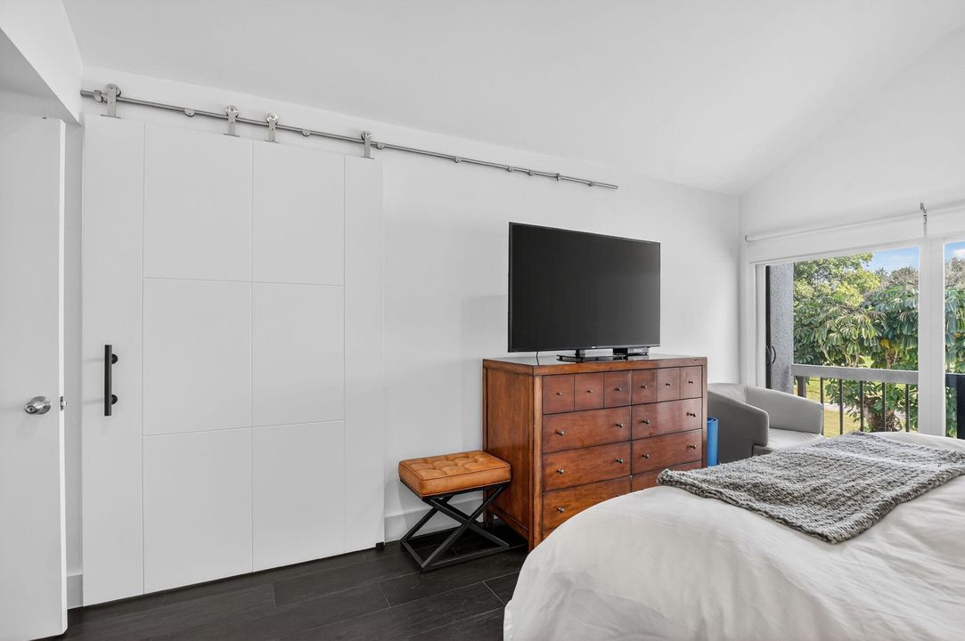 For Sale: $535,000 (3 beds, 2 baths, 1550 Square Feet)