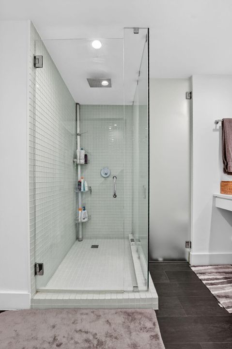 For Sale: $535,000 (3 beds, 2 baths, 1550 Square Feet)