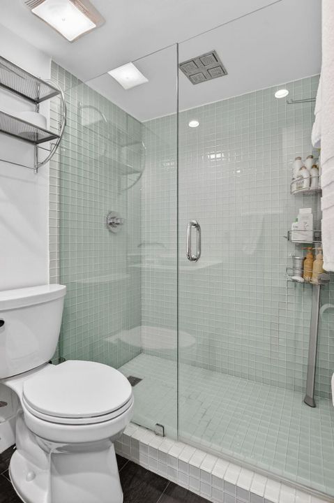 For Sale: $535,000 (3 beds, 2 baths, 1550 Square Feet)