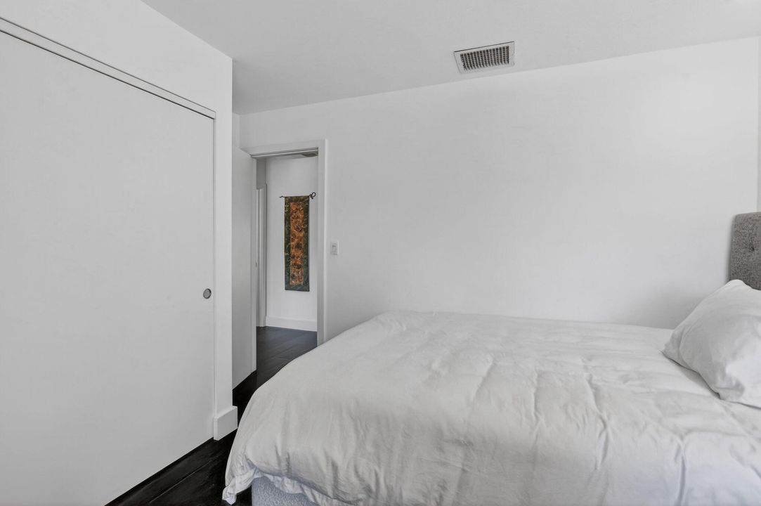 For Sale: $535,000 (3 beds, 2 baths, 1550 Square Feet)