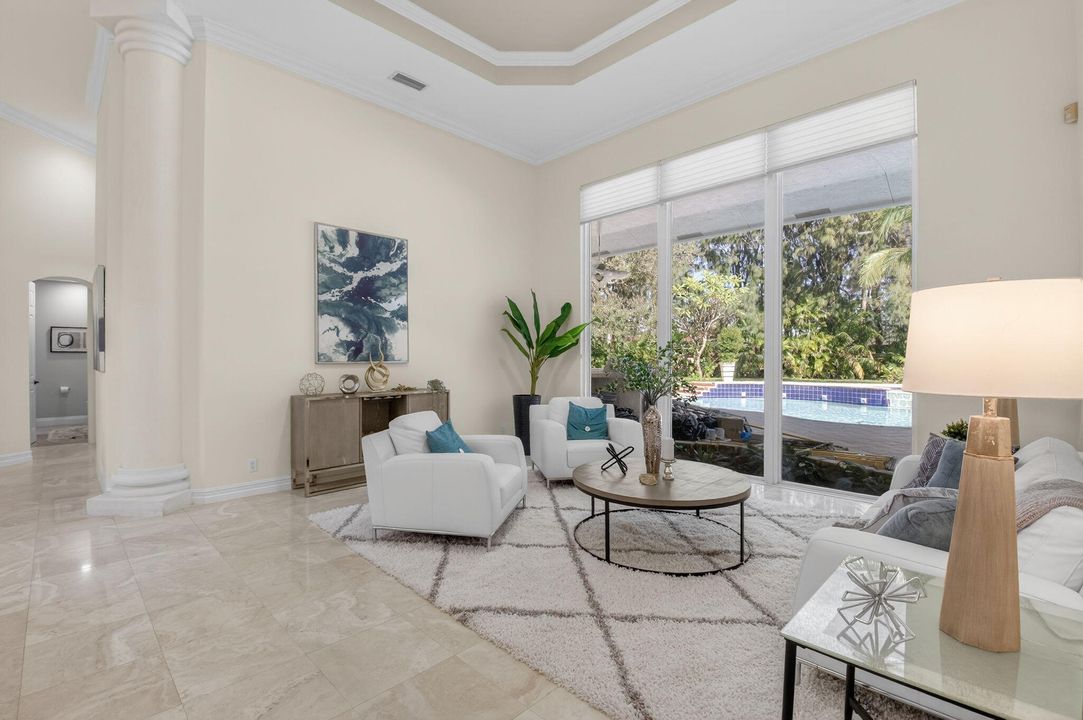 Active With Contract: $3,950,000 (6 beds, 6 baths, 6297 Square Feet)