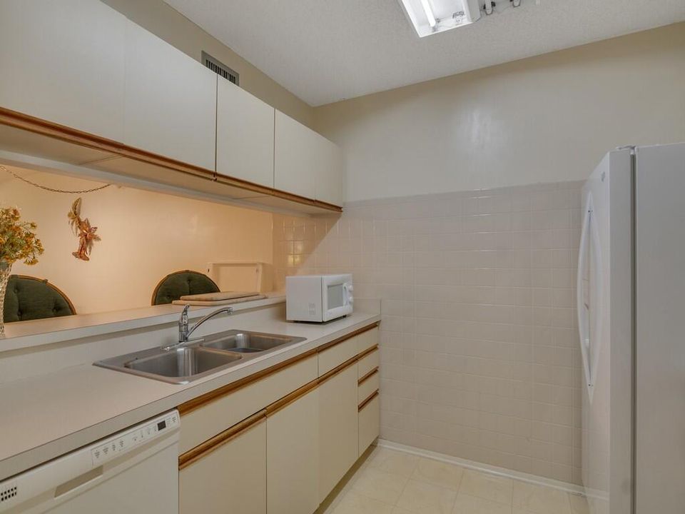 For Rent: $1,500 (2 beds, 2 baths, 1188 Square Feet)