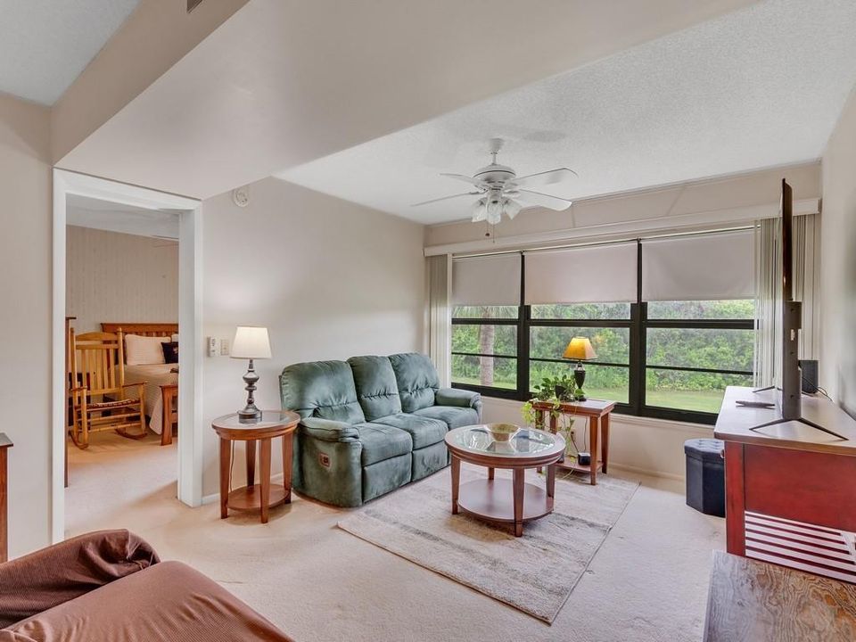 For Rent: $1,500 (2 beds, 2 baths, 1188 Square Feet)