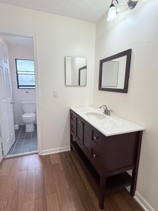 出租: $2,550 (3 贝兹, 2 浴室, 1502 平方英尺)