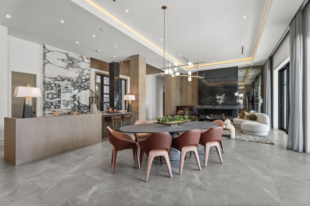 For Sale: $25,750,000 (5 beds, 7 baths, 7907 Square Feet)