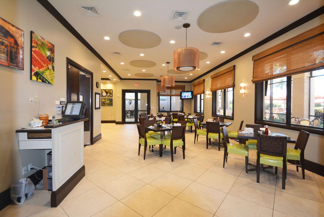 For Sale: $1,145,000 (3 beds, 2 baths, 2767 Square Feet)