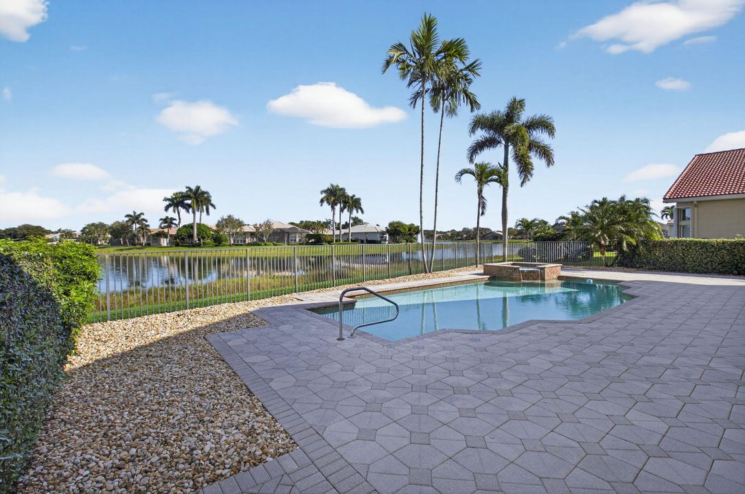 For Sale: $1,145,000 (3 beds, 2 baths, 2767 Square Feet)