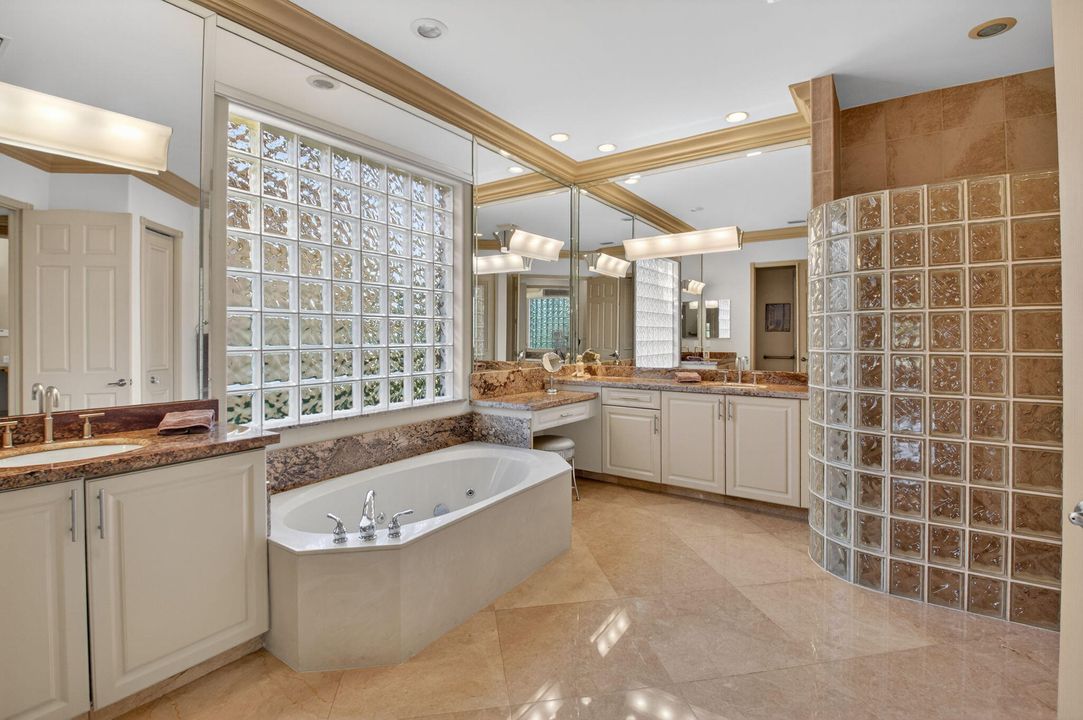 For Sale: $1,145,000 (3 beds, 2 baths, 2767 Square Feet)