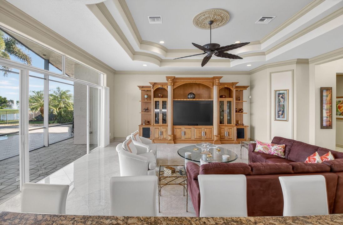 For Sale: $1,145,000 (3 beds, 2 baths, 2767 Square Feet)