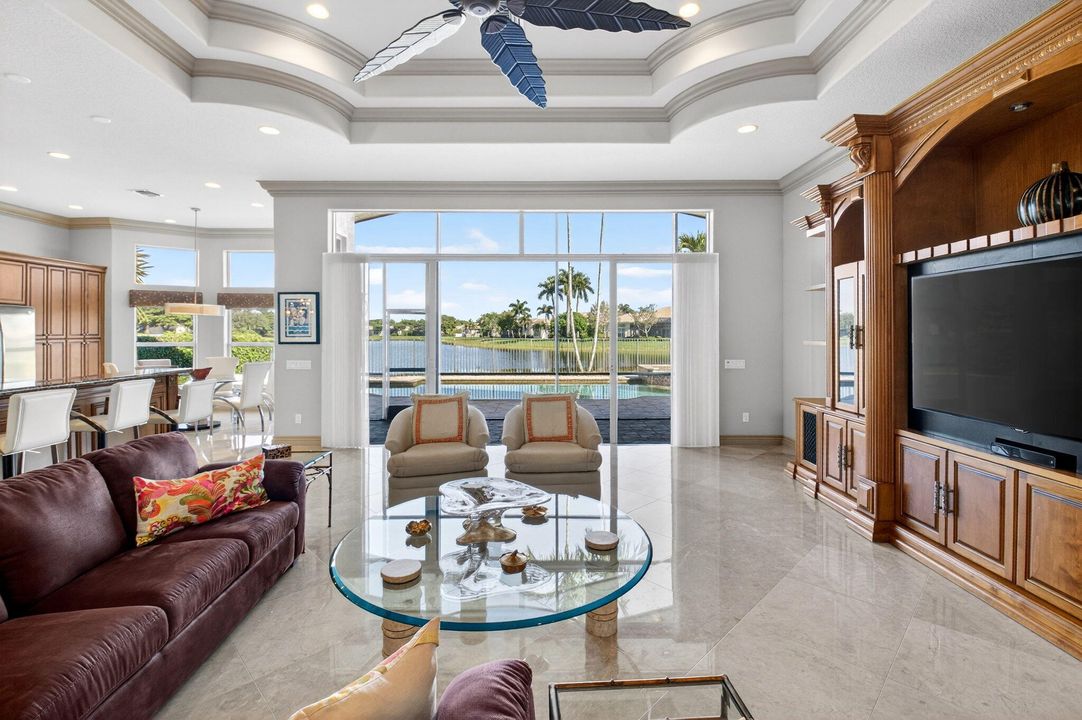 For Sale: $1,145,000 (3 beds, 2 baths, 2767 Square Feet)