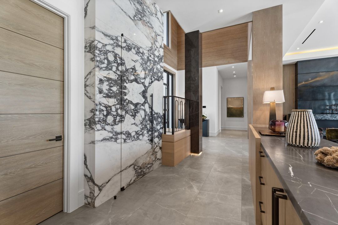 For Sale: $25,750,000 (5 beds, 7 baths, 7907 Square Feet)