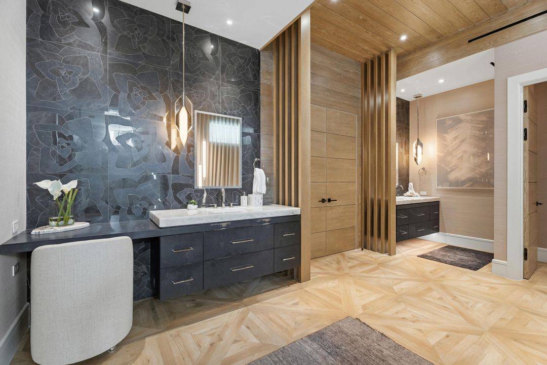 For Sale: $25,750,000 (5 beds, 7 baths, 7907 Square Feet)