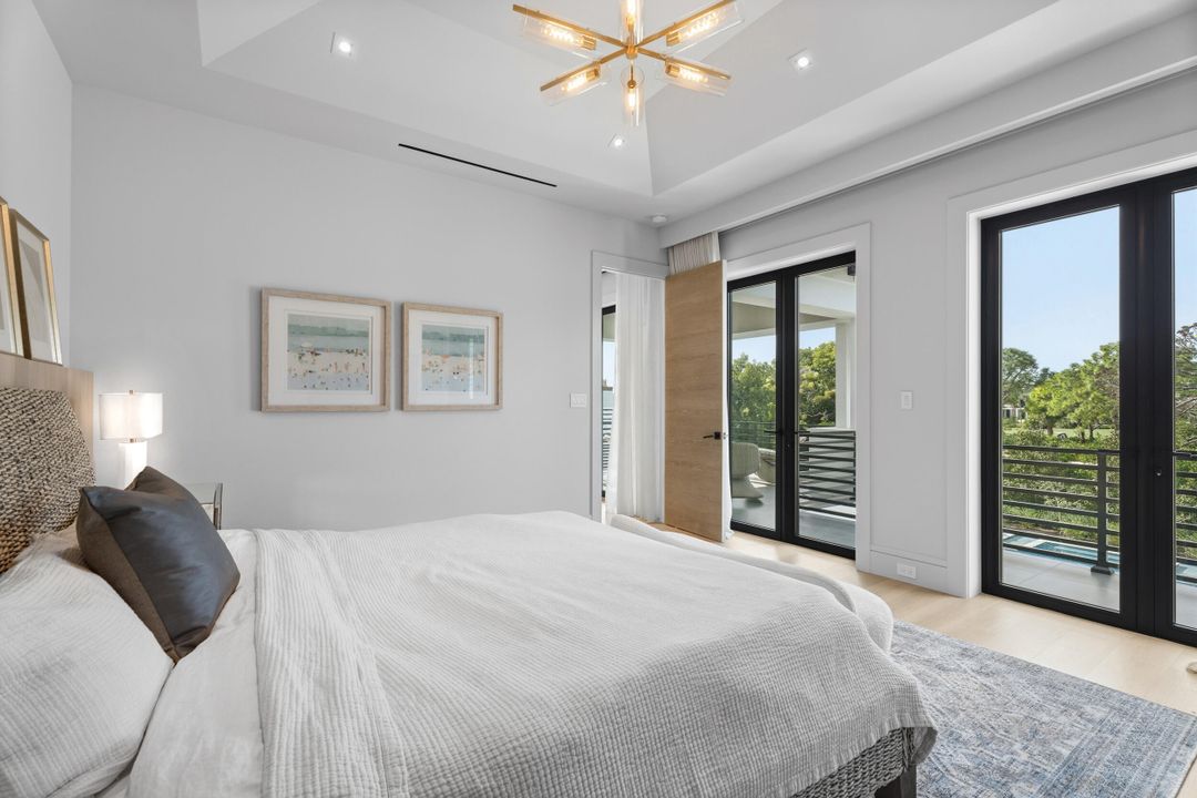 For Sale: $25,750,000 (5 beds, 7 baths, 7907 Square Feet)