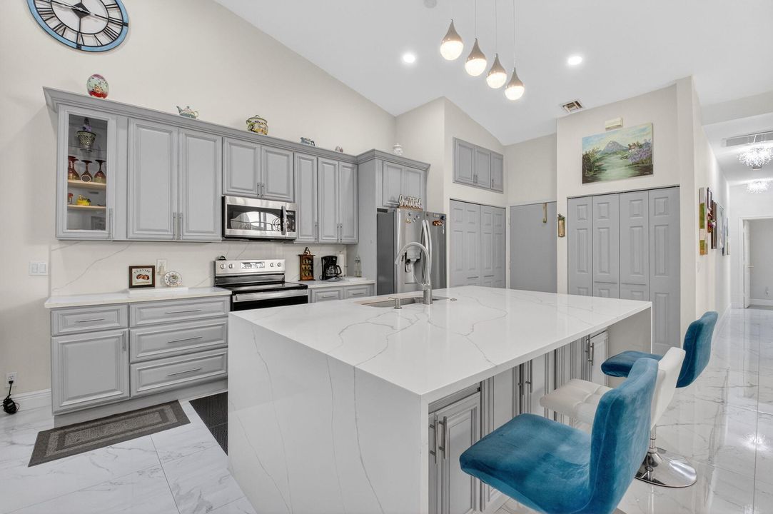 En Renta: $3,600 (3 camas, 2 baños, 1570 Pies cuadrados)