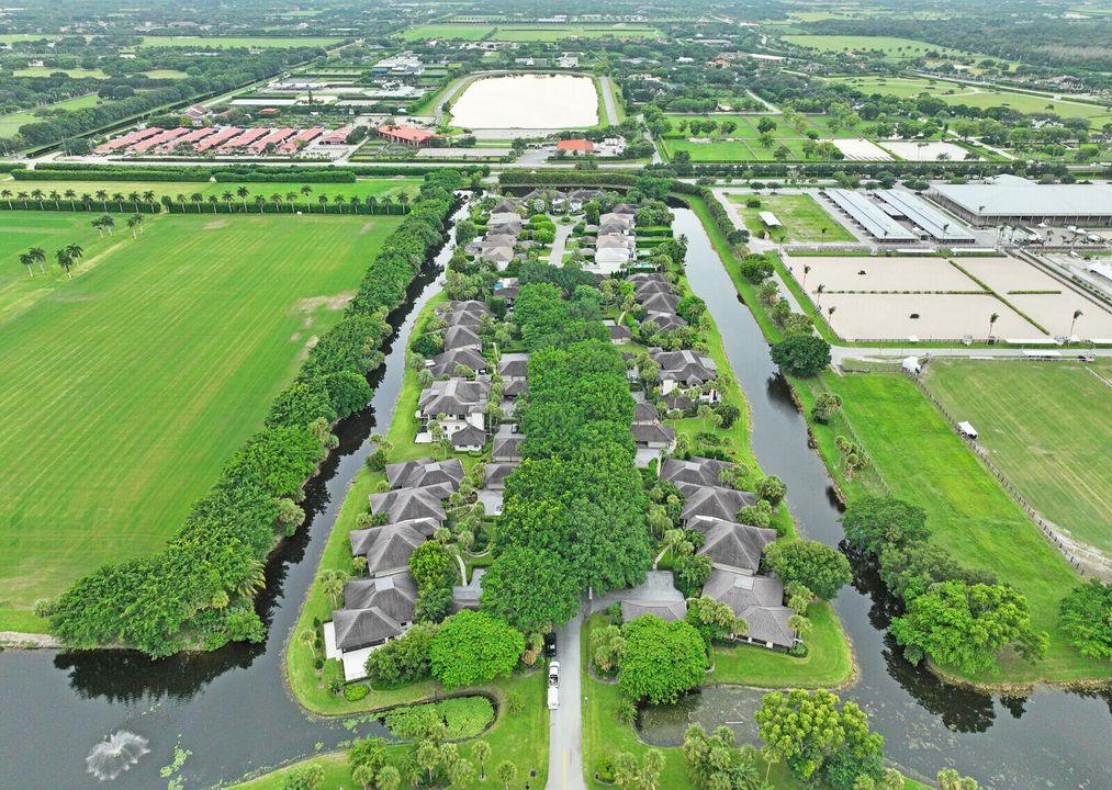 For Sale: $2,600,000 (3 beds, 3 baths, 2800 Square Feet)