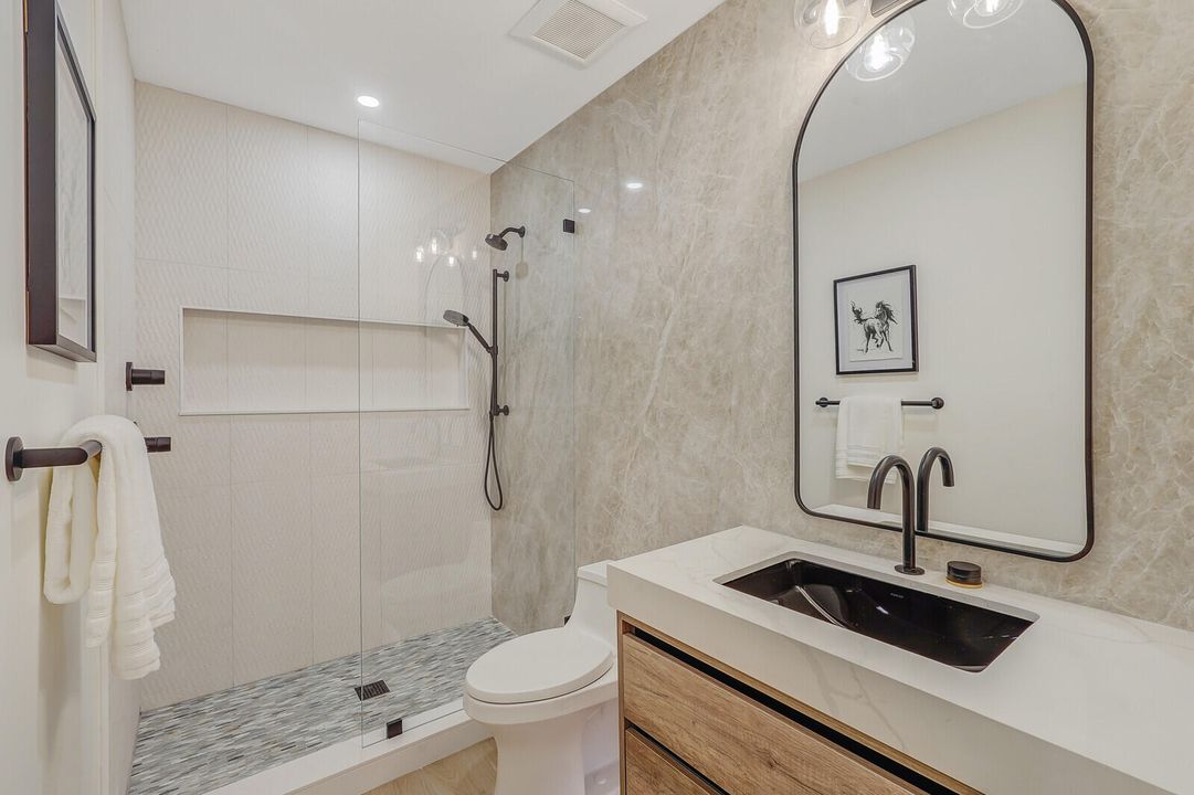 For Sale: $2,600,000 (3 beds, 3 baths, 2800 Square Feet)