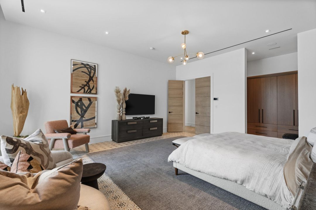 For Sale: $25,750,000 (5 beds, 7 baths, 7907 Square Feet)