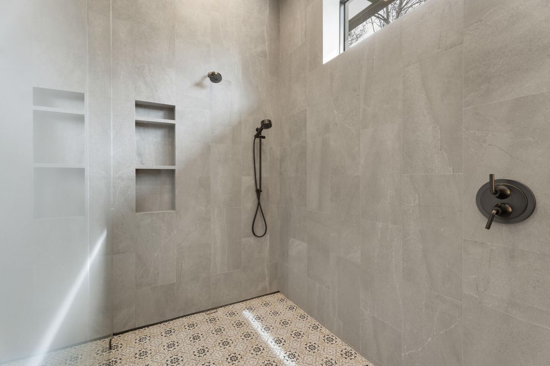 For Sale: $25,750,000 (5 beds, 7 baths, 7907 Square Feet)