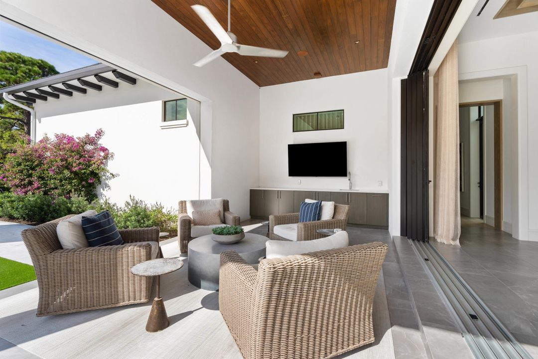 For Sale: $25,750,000 (5 beds, 7 baths, 7907 Square Feet)