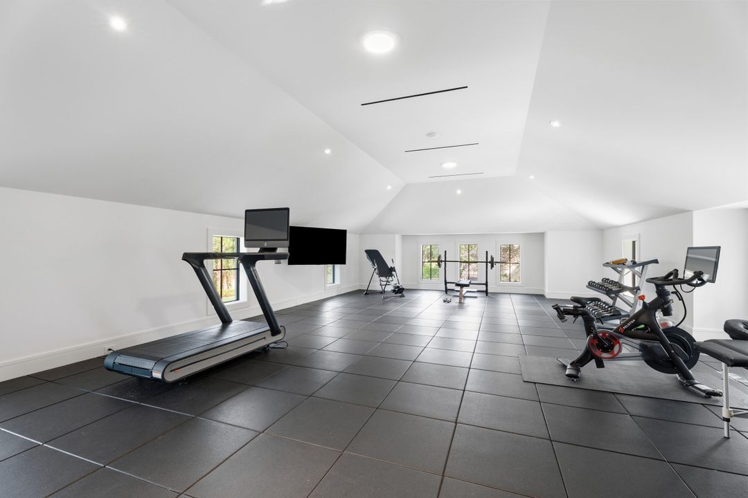 For Sale: $25,750,000 (5 beds, 7 baths, 7907 Square Feet)