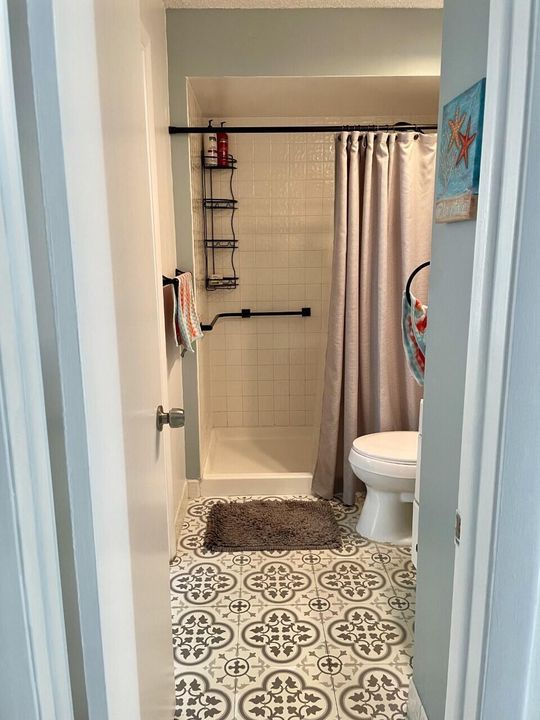 出租: $3,200 (3 贝兹, 2 浴室, 1760 平方英尺)