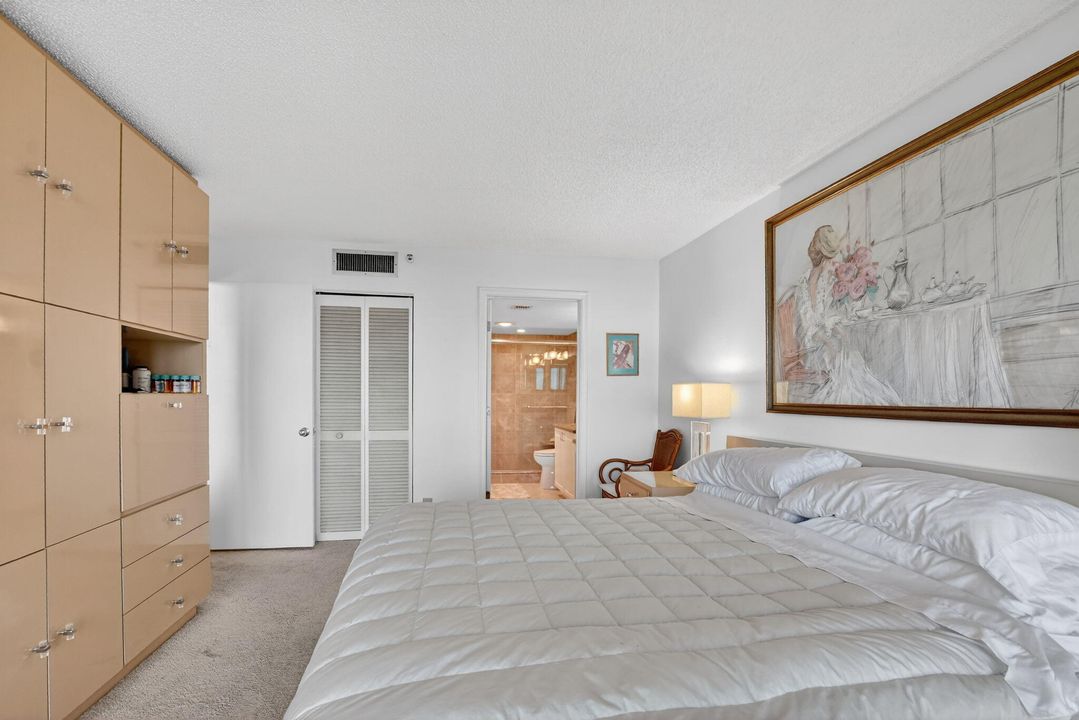 待售: $199,000 (2 贝兹, 2 浴室, 1255 平方英尺)