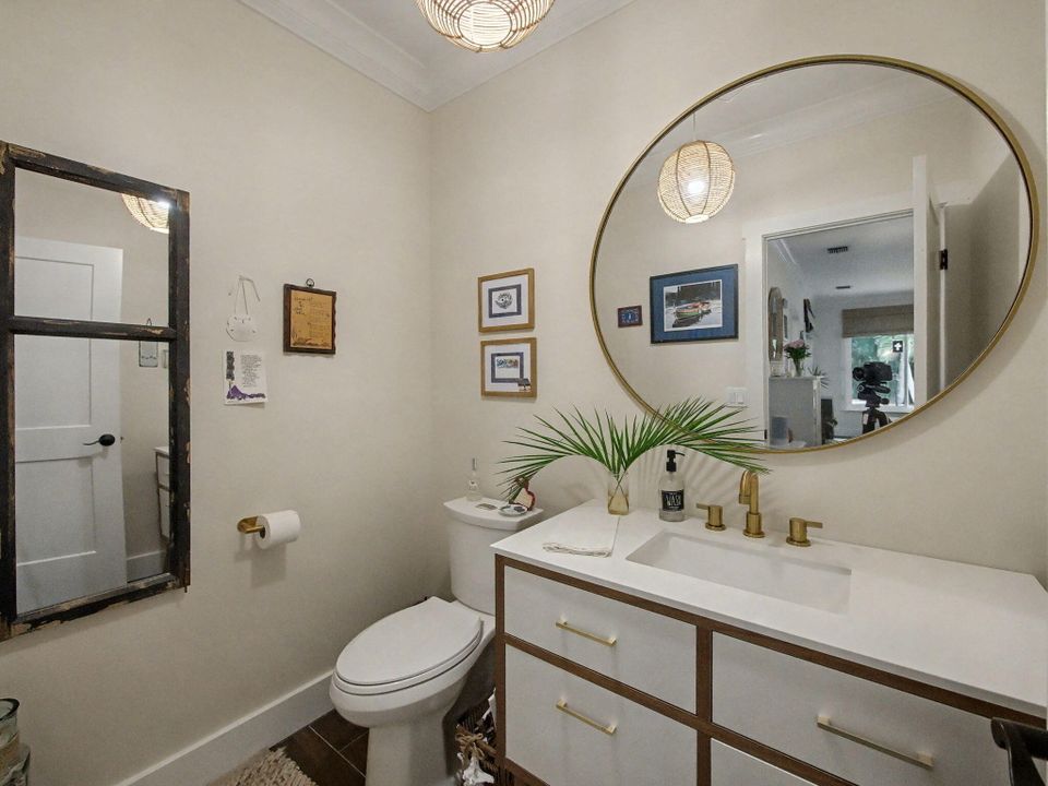 For Rent: $12,000 (5 beds, 3 baths, 2737 Square Feet)