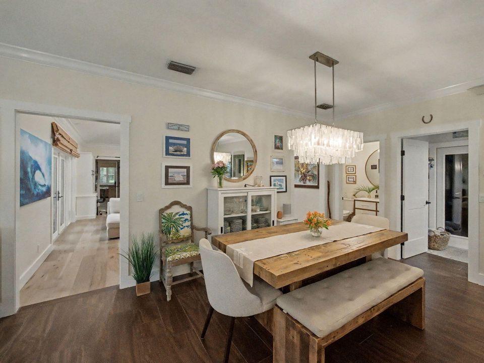 For Rent: $12,000 (5 beds, 3 baths, 2737 Square Feet)