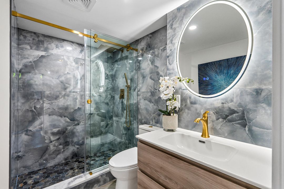 For Sale: $1,395,000 (3 beds, 2 baths, 1273 Square Feet)