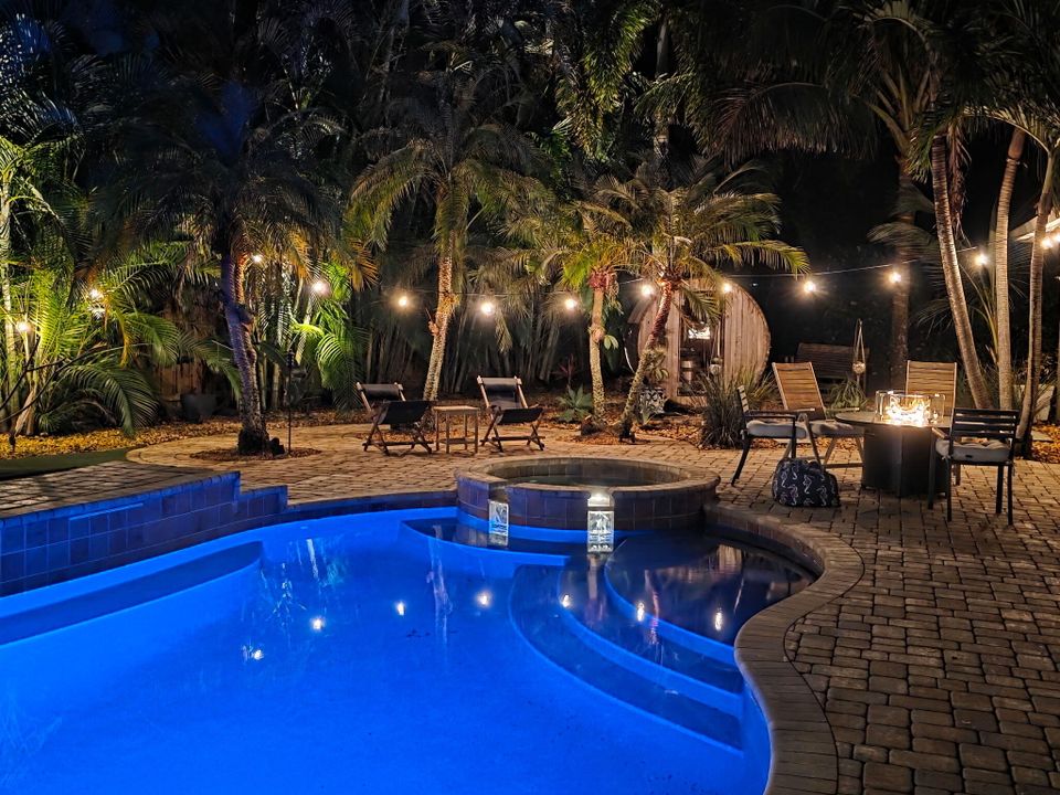 For Rent: $12,000 (5 beds, 3 baths, 2737 Square Feet)