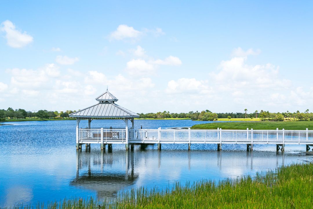 待售: $405,000 (4 贝兹, 3 浴室, 2160 平方英尺)