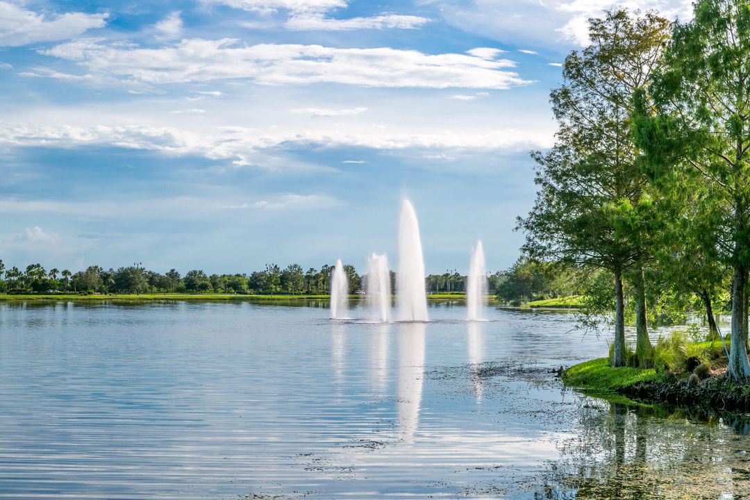 待售: $405,000 (4 贝兹, 3 浴室, 2160 平方英尺)