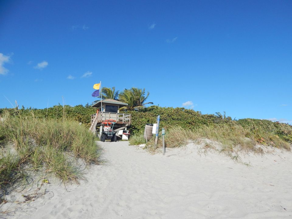 En Venta: $1,325,000 (3 camas, 3 baños, 2143 Pies cuadrados)