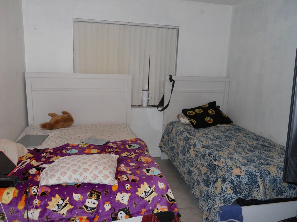 En Venta: $280,000 (3 camas, 2 baños, 1312 Pies cuadrados)