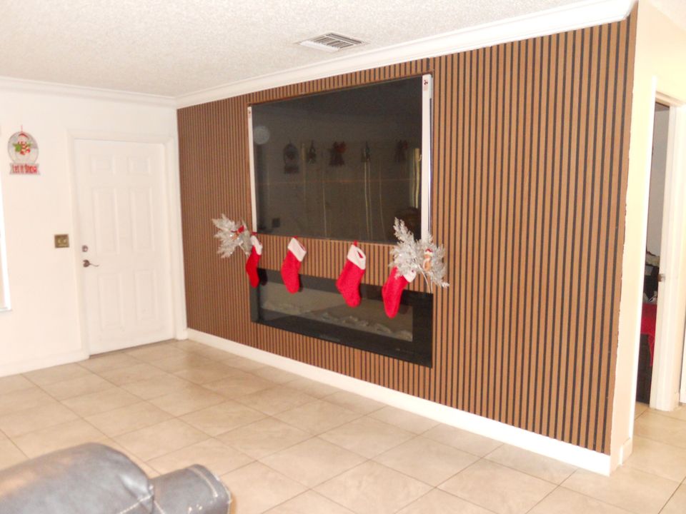 En Venta: $280,000 (3 camas, 2 baños, 1312 Pies cuadrados)