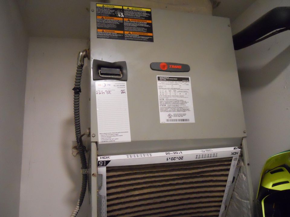 En Venta: $280,000 (3 camas, 2 baños, 1312 Pies cuadrados)