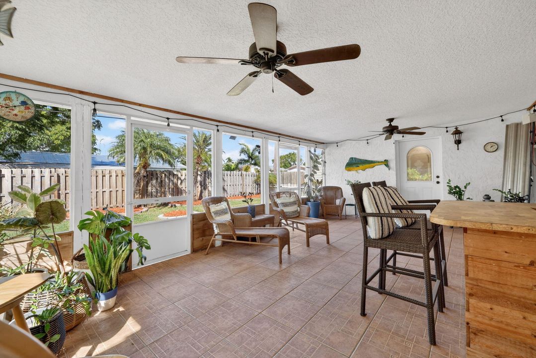 For Sale: $430,000 (3 beds, 2 baths, 1526 Square Feet)