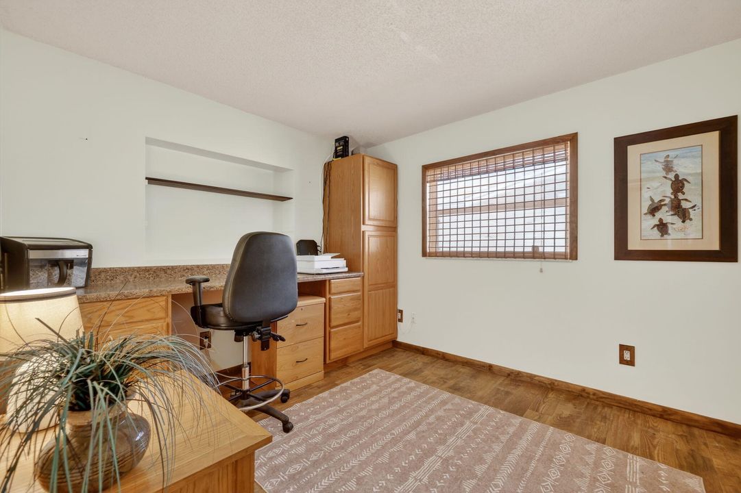 For Sale: $430,000 (3 beds, 2 baths, 1526 Square Feet)