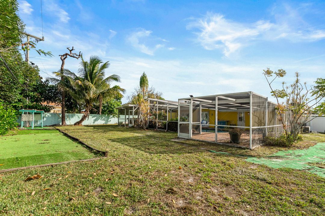 For Sale: $410,000 (3 beds, 2 baths, 1318 Square Feet)