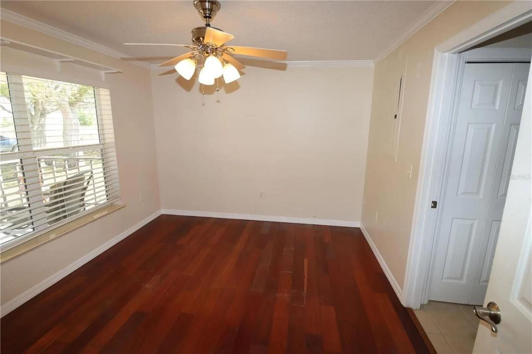 En Venta: $585,000 (3 camas, 2 baños, 2191 Pies cuadrados)