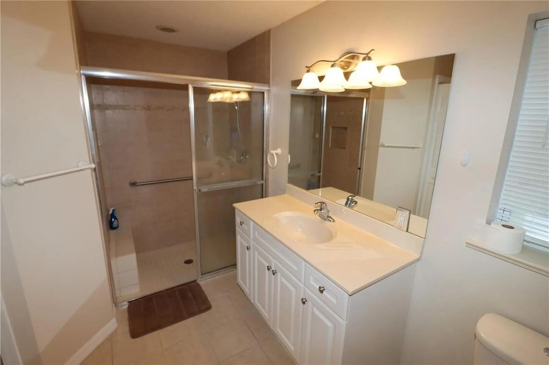 En Venta: $585,000 (3 camas, 2 baños, 2191 Pies cuadrados)