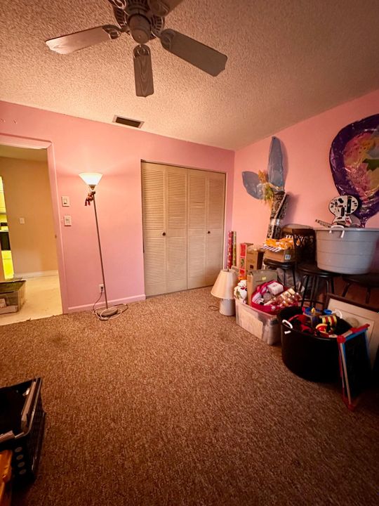 For Sale: $150,000 (2 beds, 2 baths, 1019 Square Feet)